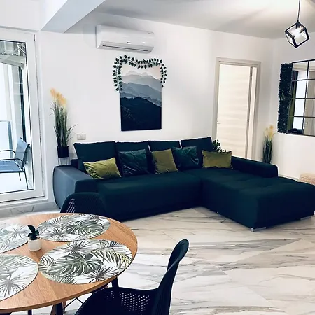 Velvet Bliss Mamaia Nord Apartament