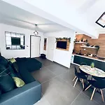 Apartment Velvet Bliss Mamaia Nord *