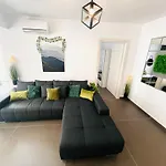 Velvet Bliss Mamaia Nord Navodari