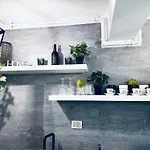 Velvet Bliss Mamaia Nord Apartment